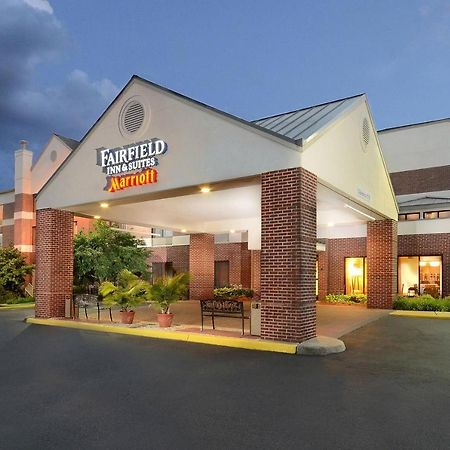 Fairfield Inn & Suites By Marriott Charlottesville North Kültér fotó